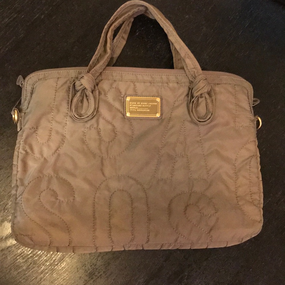 Marc jacobs laptop case